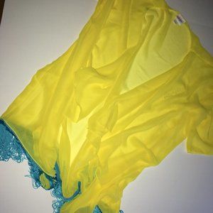 Lularoe Monroe coverup/Kimono